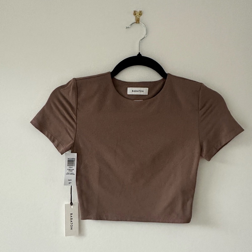 BNWT Babaton Aritzia Taupe Short Sleeve Contour Crop Top
